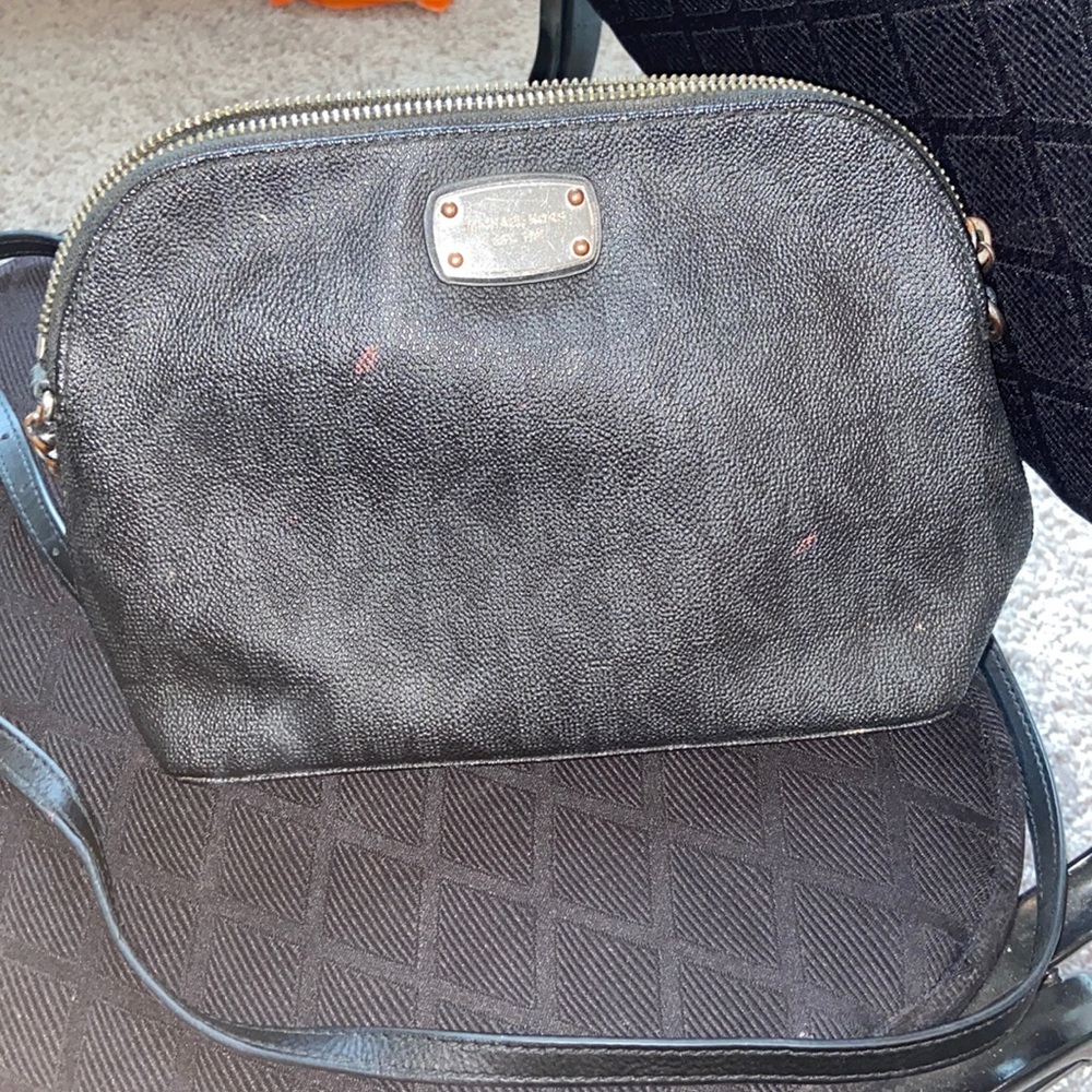 Michael Kors black crossbody purse
